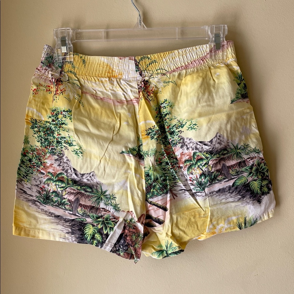 Tropical Print Yellow Shorts - Picture 2 of 6